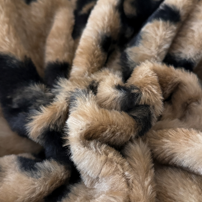 91家纺网 家纺一手货源 找家纺 赛丽雅 2025新款高克重兔毛绒兔兔绒牛奶绒四件套 枝蔓