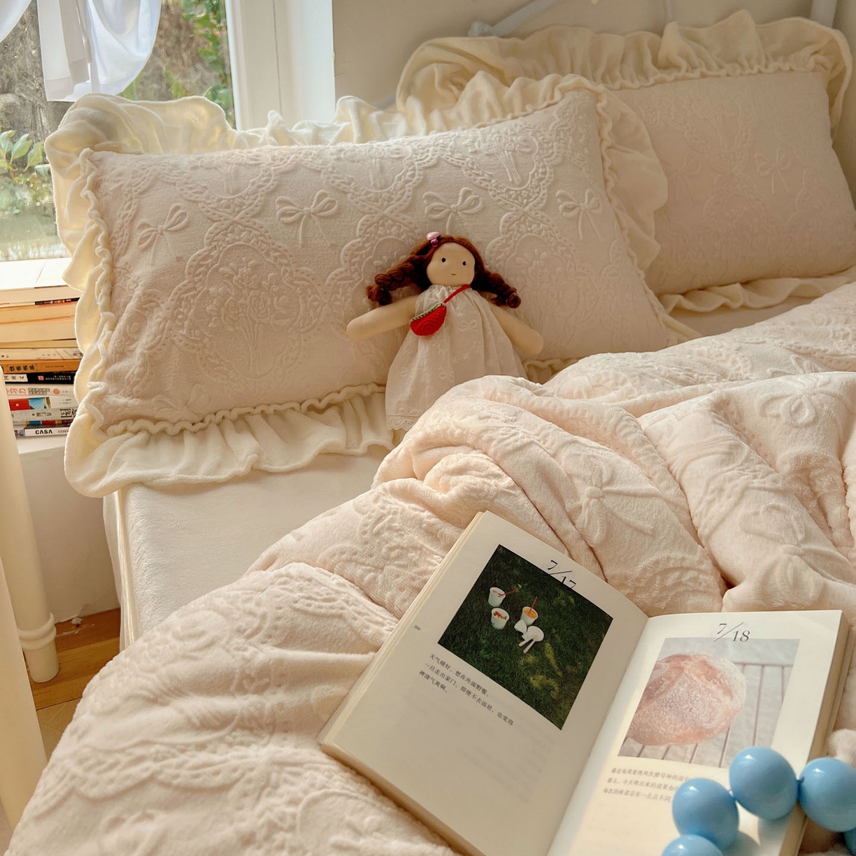 91家纺网 家纺一手货源 找家纺 （总）六巷胡同 2025新款韩系博主风少女心蝴蝶结捧花A类牛奶绒四件套