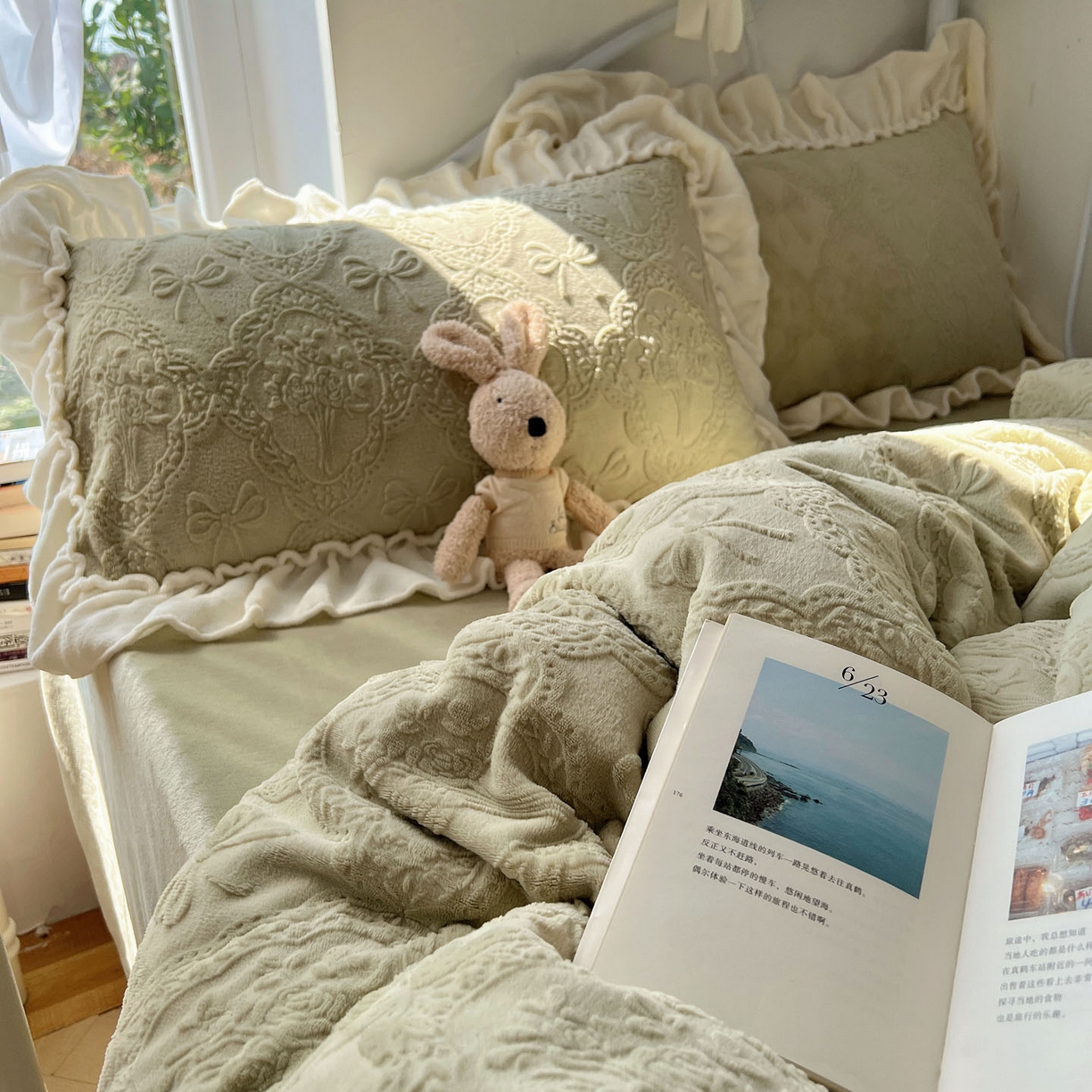 91家纺网 家纺一手货源 找家纺 六巷胡同 2025新款韩系博主风少女心蝴蝶结捧花A类牛奶绒四件套 蝴蝶结捧花-绿