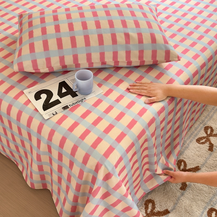 91家纺网 家纺一手货源 找家纺 如意朵 2025新款时尚印花全棉加厚磨毛床单 艾格-粉