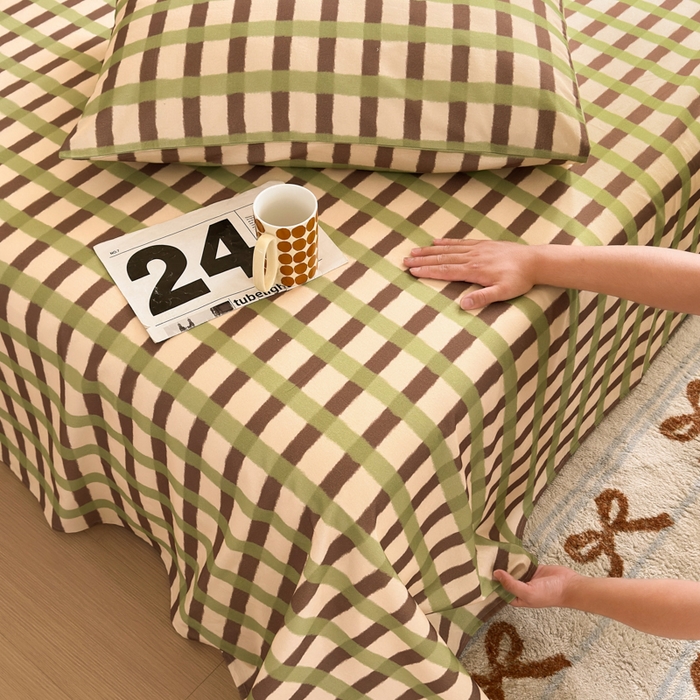 91家纺网 家纺一手货源 找家纺 如意朵 2025新款时尚印花全棉加厚磨毛床单 艾格-绿