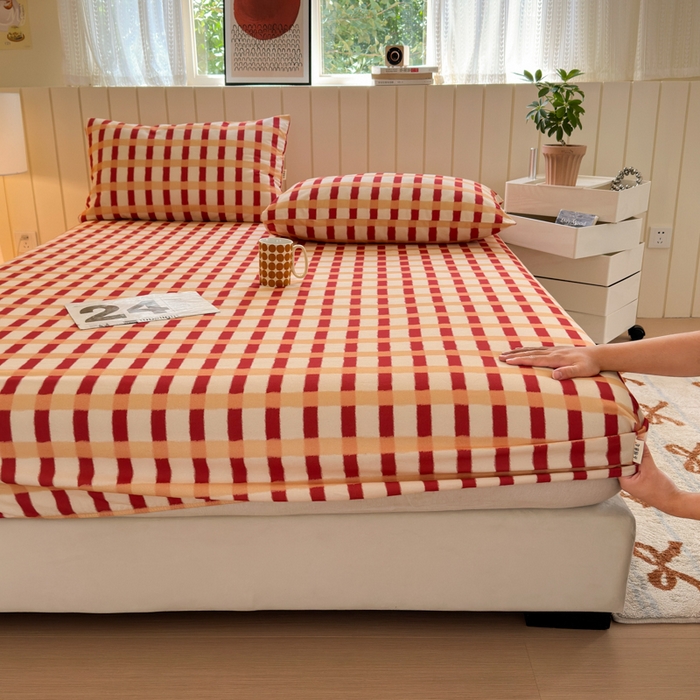 91家纺网 家纺一手货源 找家纺 如意朵 2025新款时尚印花全棉加厚磨毛床笠 艾格-红