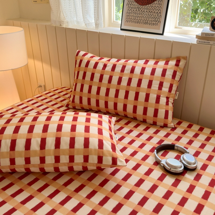 91家纺网 家纺一手货源 找家纺 如意朵 2025新款时尚印花全棉加厚磨毛床笠 艾格-红