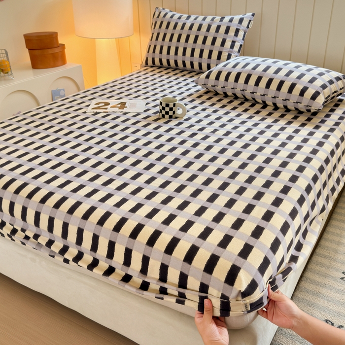 91家纺网 家纺一手货源 找家纺 如意朵 2025新款时尚印花全棉加厚磨毛床笠 艾格-蓝灰