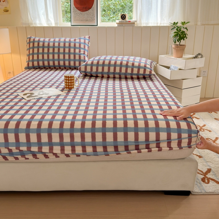 91家纺网 家纺一手货源 找家纺 如意朵 2025新款时尚印花全棉加厚磨毛床笠 艾格-蓝咖