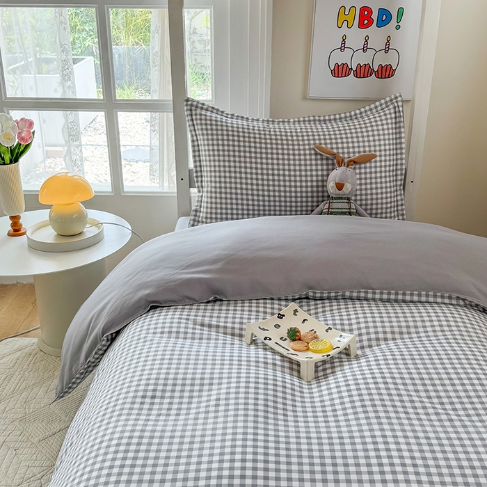 91家纺网 家纺一手货源 找家纺 南通菲度家纺 2025新款高克重芦荟棉四件套-宿舍第三批 小灰格-银灰