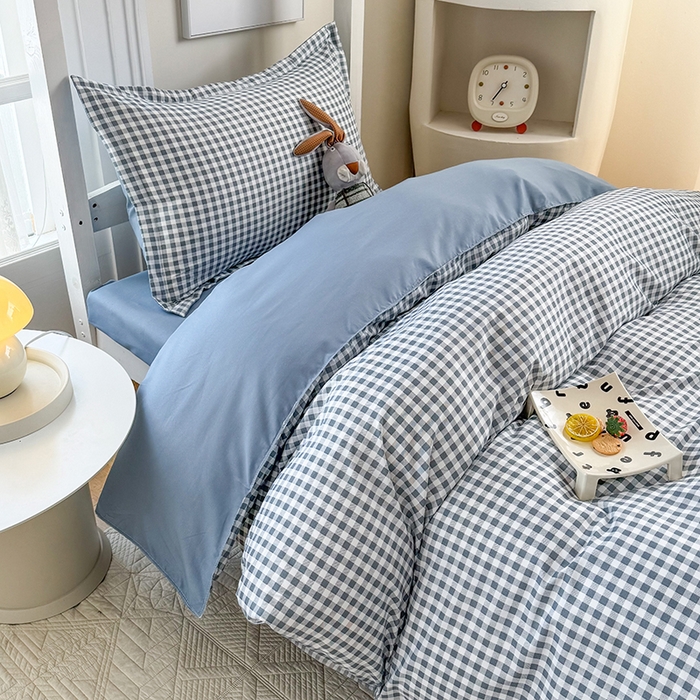 91家纺网 家纺一手货源 找家纺 南通菲度家纺 2025新款高克重芦荟棉四件套-宿舍第三批 小蓝格-雾蓝