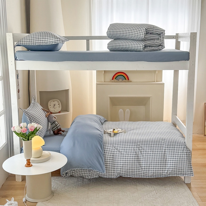 91家纺网 家纺一手货源 找家纺 南通菲度家纺 2025新款高克重芦荟棉四件套-宿舍第三批 小蓝格-雾蓝