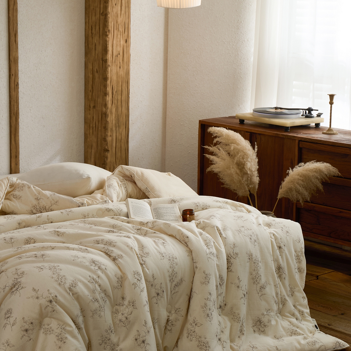 91家纺网 家纺一手货源 找家纺 禧禾 2025新款A类诧寂风棉麻大豆色织提花数码印花春秋冬被被子被芯 云馥-印花