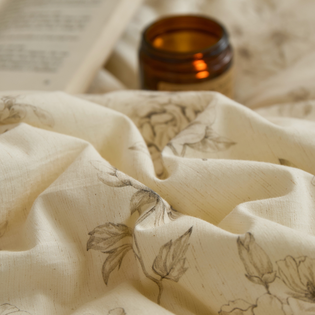 91家纺网 家纺一手货源 找家纺 禧禾 2025新款A类诧寂风棉麻大豆色织提花数码印花春秋冬被被子被芯 云馥-印花