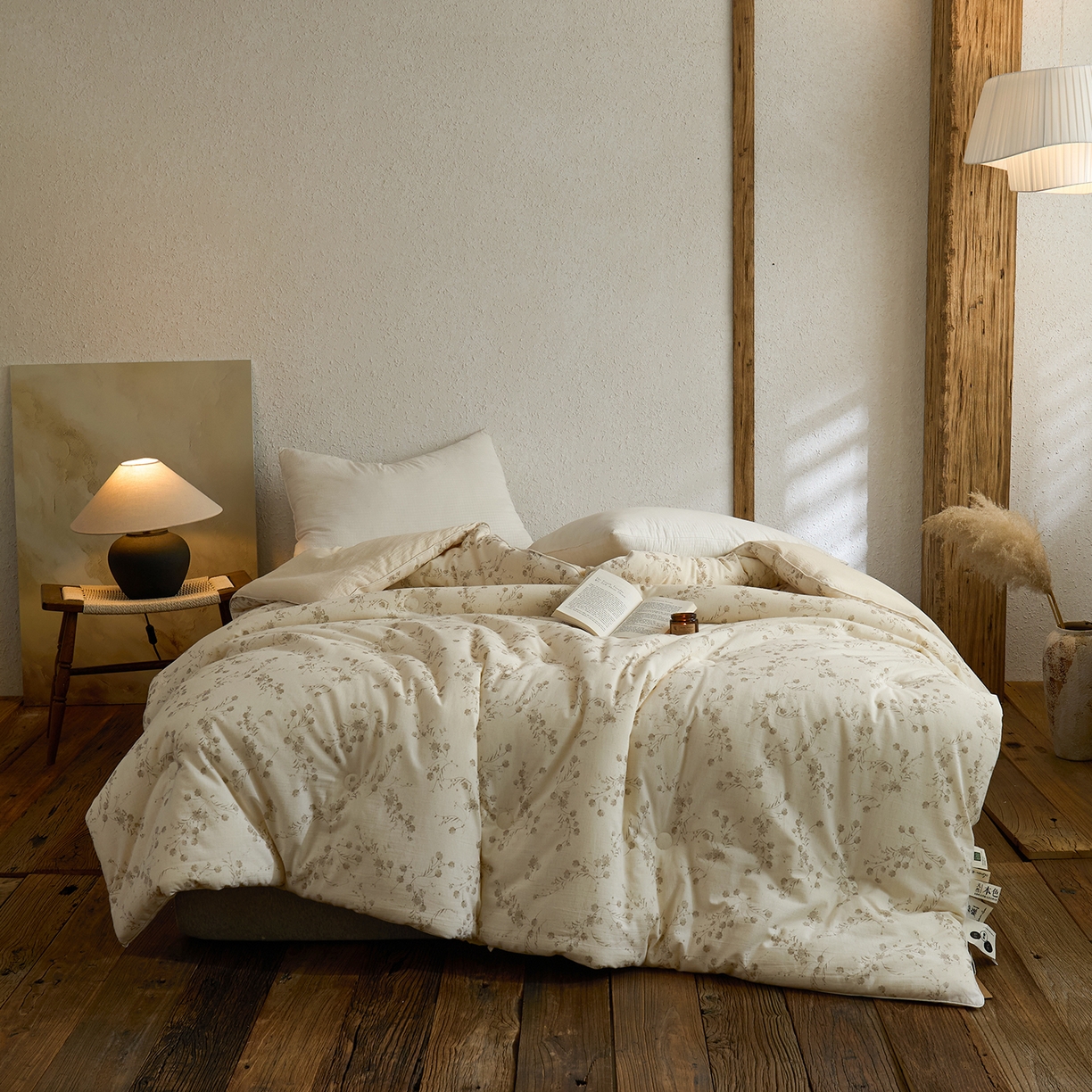 91家纺网 家纺一手货源 找家纺 禧禾 2025新款A类诧寂风棉麻大豆色织提花数码印花春秋冬被被子被芯 栀穗-印花