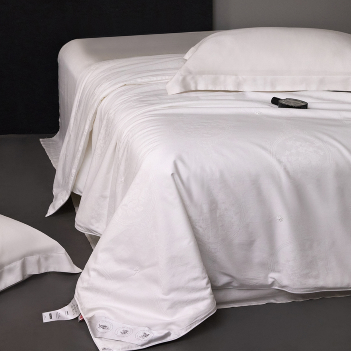 91家纺网 家纺一手货源 找家纺 （总）纪梵茜 100%桑蚕丝被子空调被双宫蚕丝春秋被全棉桑蚕丝加厚冬被芯