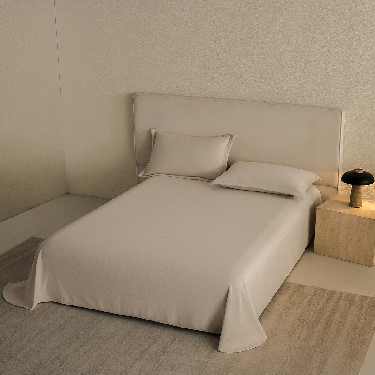 91家纺网 家纺一手货源 找家纺 禧禾 2025新款A类300G醇厚速暖绒四件套-莫兰迪 莫兰迪-奶油白