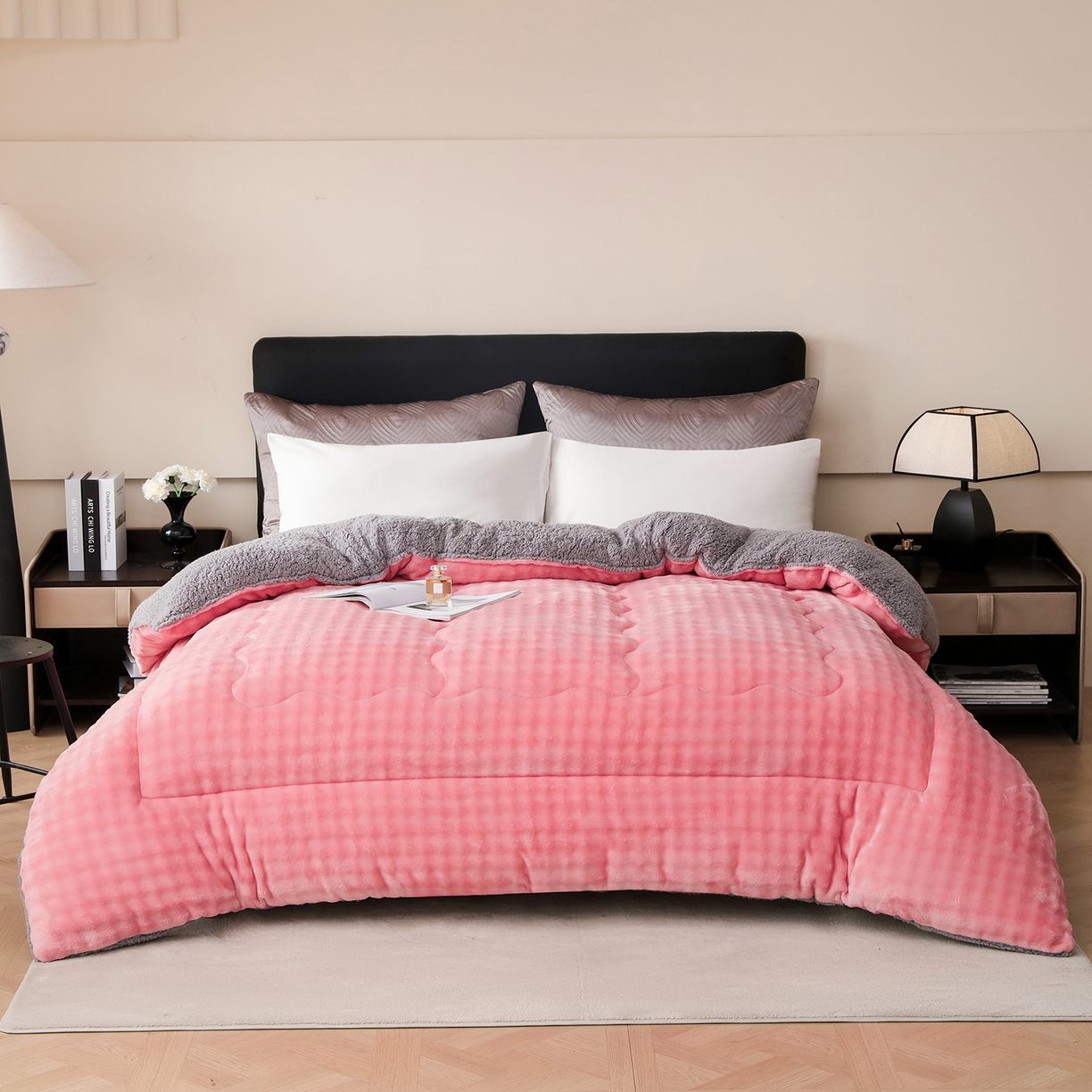 91家纺网 家纺一手货源 找家纺 金灵居 2025新款兔毛绒冬被兔毛被子被芯春秋被 兔兔绒被-豆沙粉