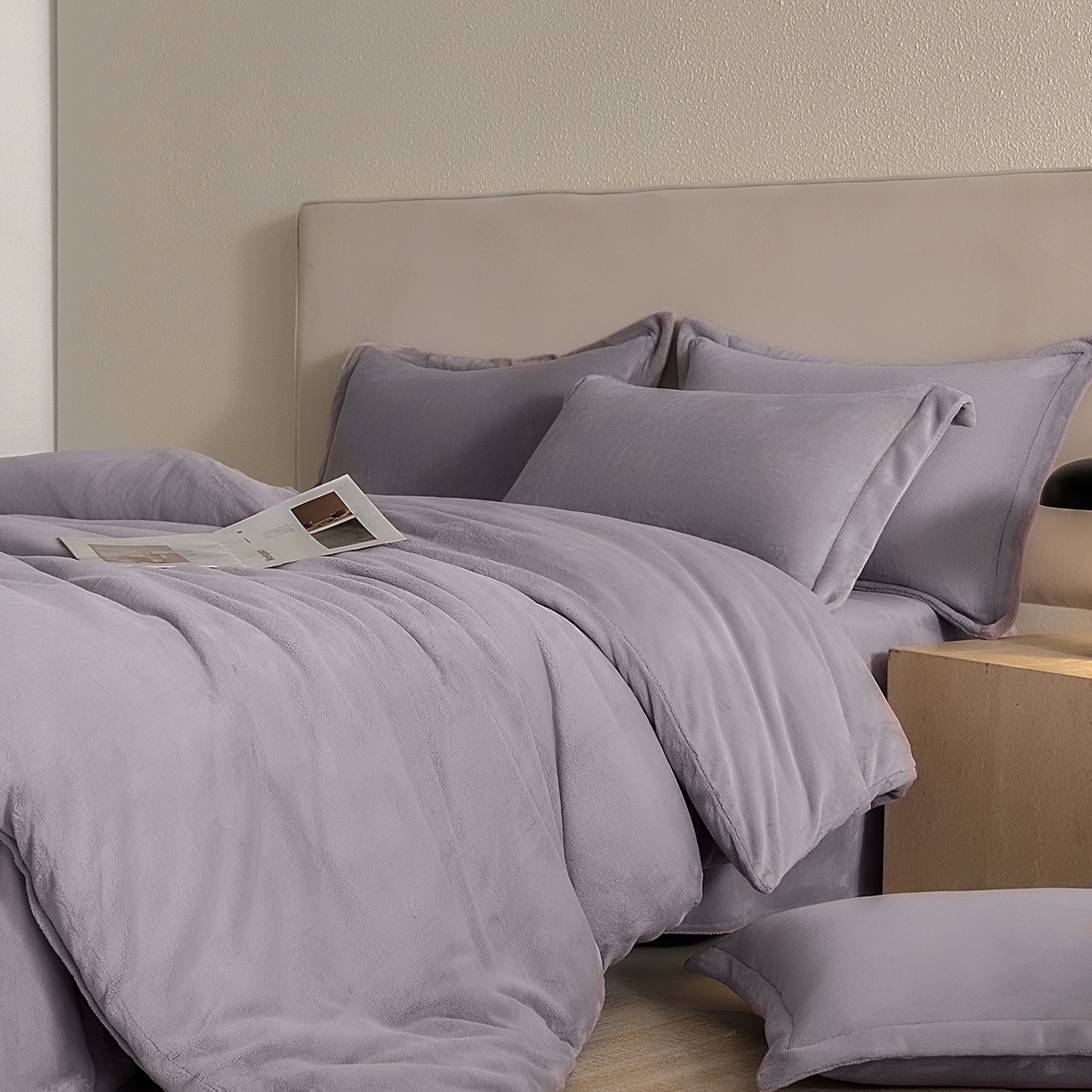 91家纺网 家纺一手货源 找家纺 禧禾 2025新款A类300G醇厚速暖绒四件套-莫兰迪 莫兰迪-淡雅紫