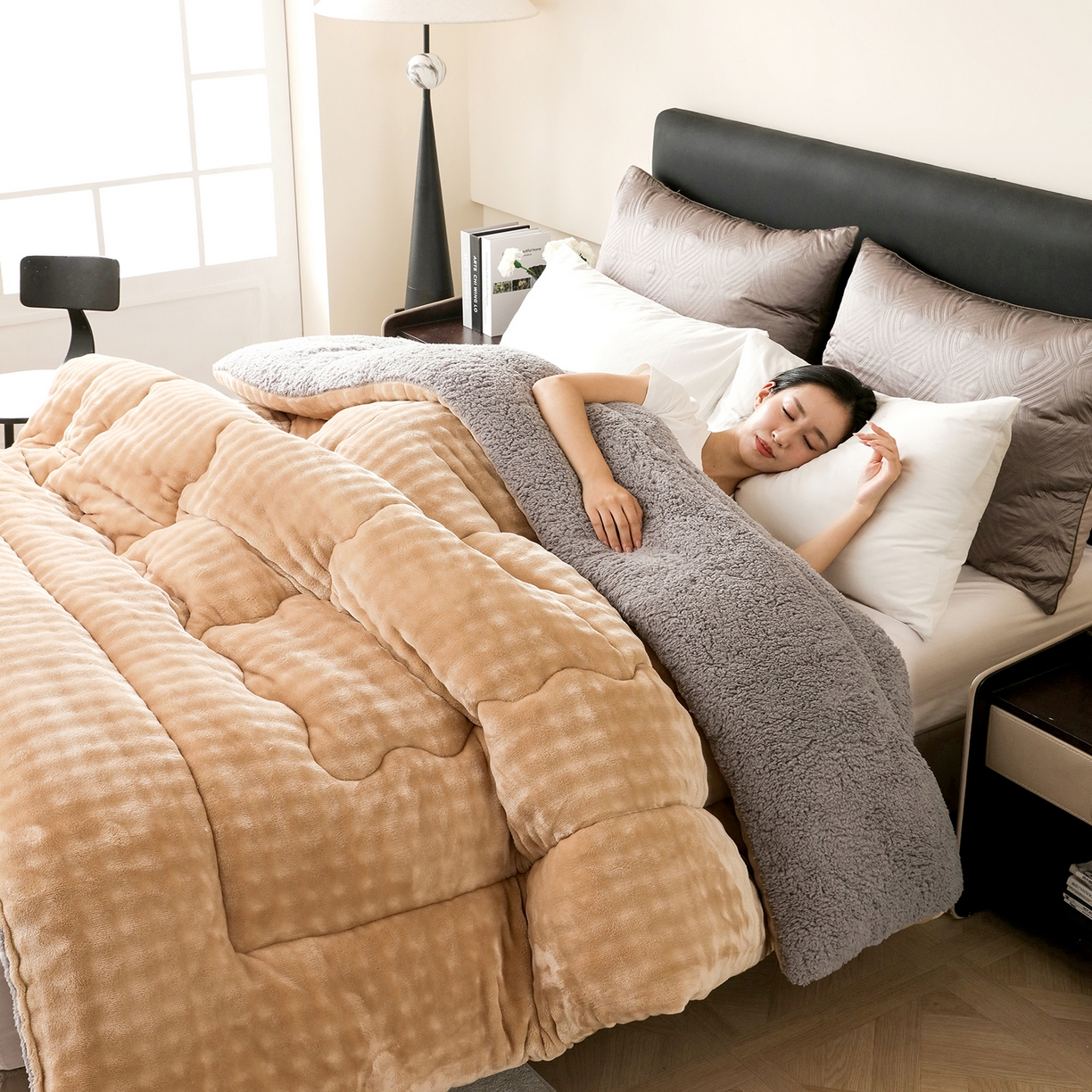 91家纺网 家纺一手货源 找家纺 金灵居 2025新款兔毛绒冬被兔毛被子被芯春秋被 兔兔绒被-卡其