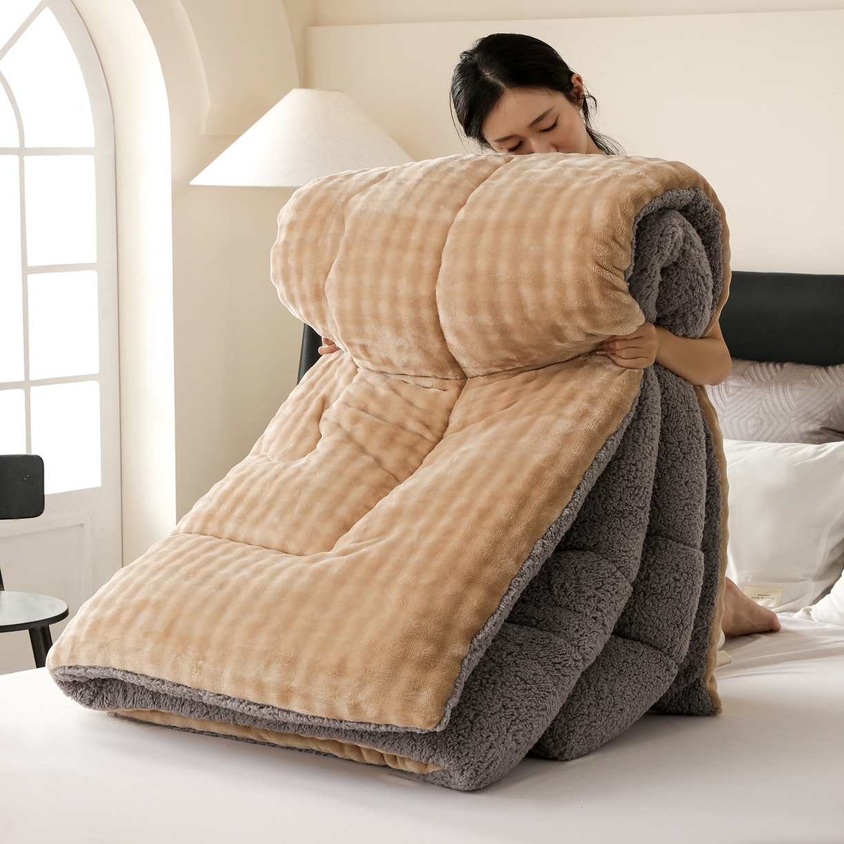 91家纺网 家纺一手货源 找家纺 金灵居 2025新款兔毛绒冬被兔毛被子被芯春秋被 兔兔绒被-卡其