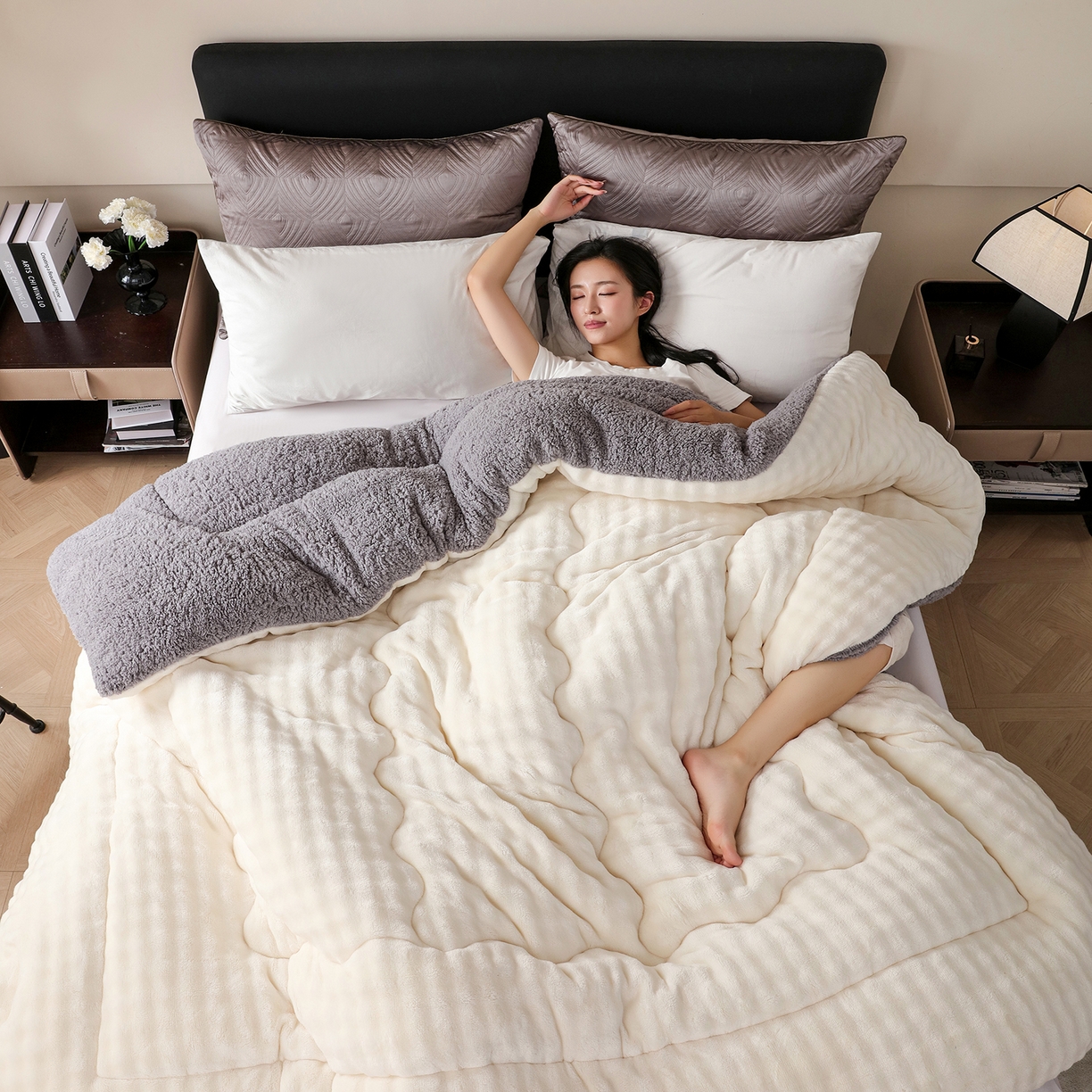 91家纺网 家纺一手货源 找家纺 金灵居 2025新款兔毛绒冬被兔毛被子被芯春秋被 兔兔绒被-米白