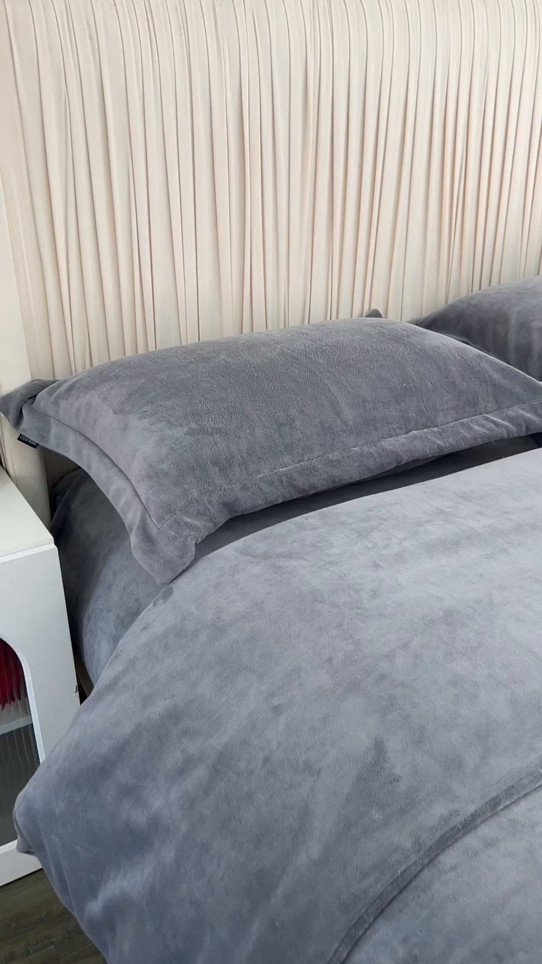 91家纺网 家纺一手货源 找家纺 禧禾 2025新款A类300G醇厚速暖绒四件套-莫兰迪 莫兰迪-高级灰