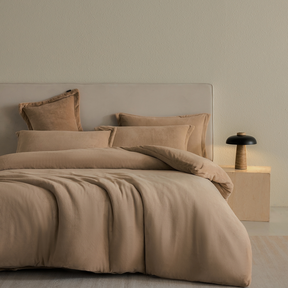 91家纺网 家纺一手货源 找家纺 禧禾 2025新款A类300G醇厚速暖绒四件套-莫兰迪 莫兰迪-秋杏咖