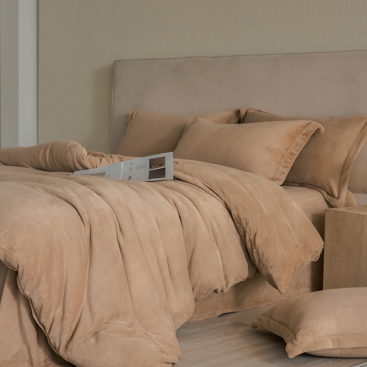 91家纺网 家纺一手货源 找家纺 禧禾 2025新款A类300G醇厚速暖绒四件套-莫兰迪 莫兰迪-秋杏咖