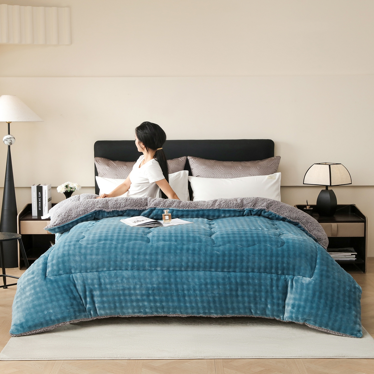 91家纺网 家纺一手货源 找家纺 金灵居 2025新款兔毛绒冬被兔毛被子被芯春秋被 兔兔绒被-蔚蓝