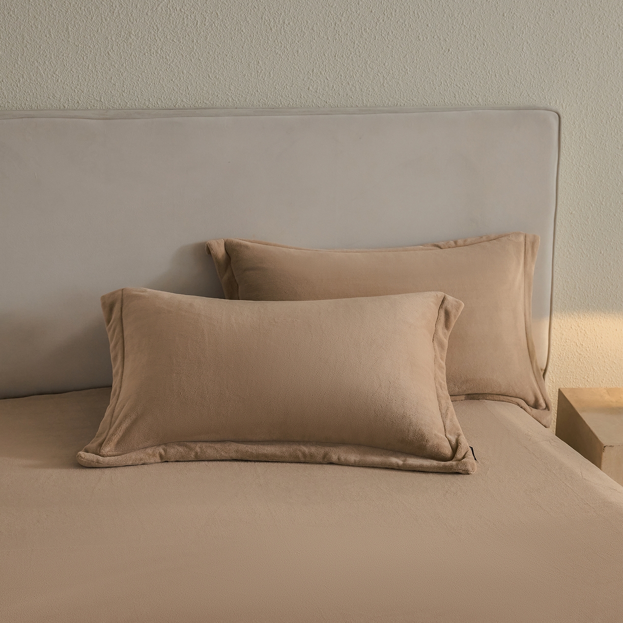 91家纺网 家纺一手货源 找家纺 禧禾 2025新款A类300G醇厚速暖绒四件套-莫兰迪 莫兰迪-秋杏咖