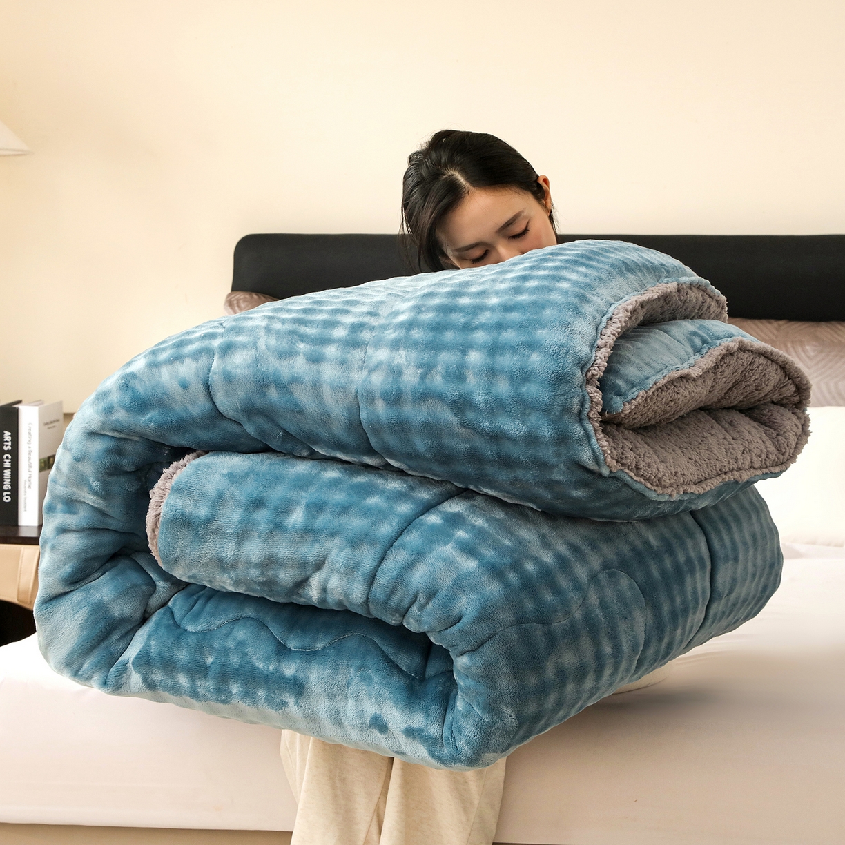 91家纺网 家纺一手货源 找家纺 金灵居 2025新款兔毛绒冬被兔毛被子被芯春秋被 兔兔绒被-蔚蓝