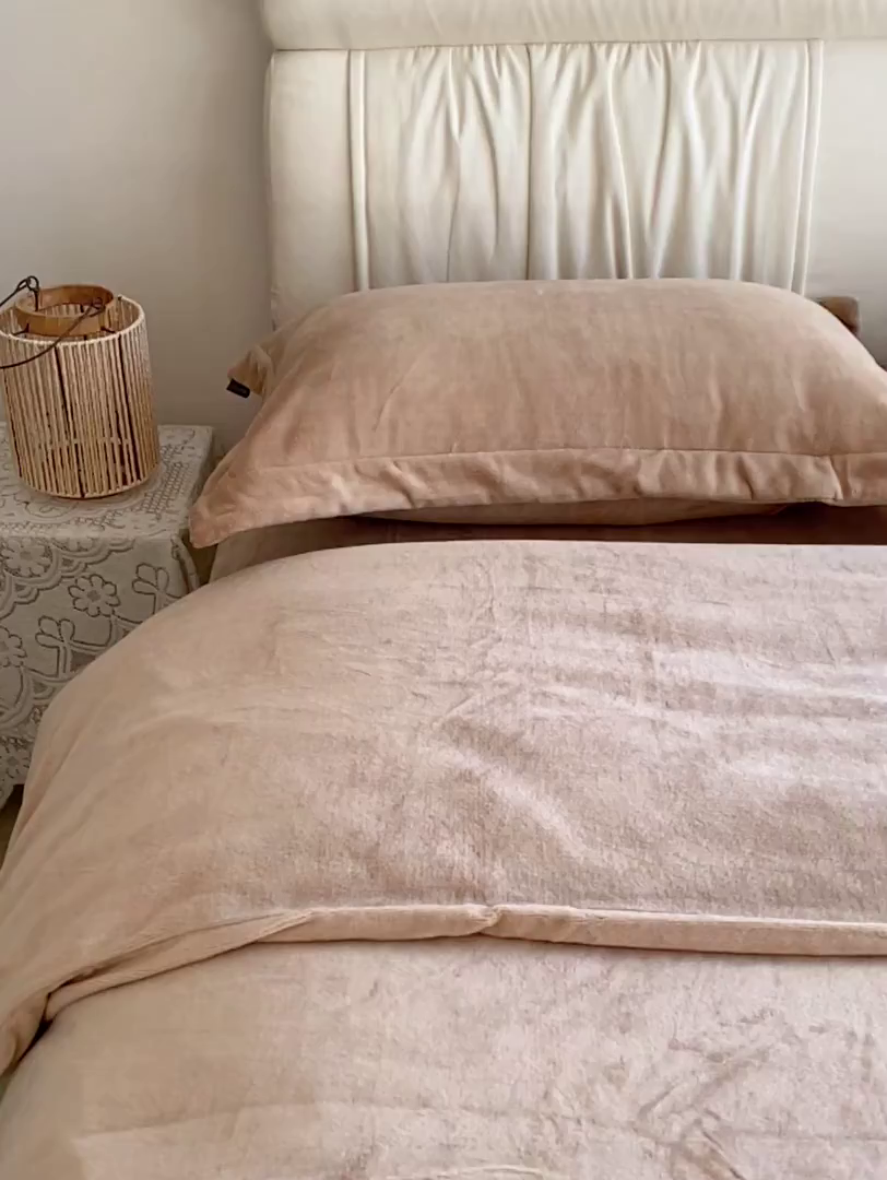 91家纺网 家纺一手货源 找家纺 禧禾 2025新款A类300G醇厚速暖绒四件套-莫兰迪 莫兰迪-秋杏咖