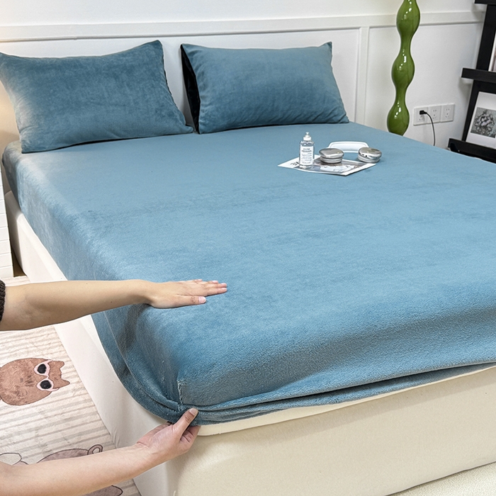 91家纺网 家纺一手货源 找家纺 觅妮家纺 2025新款200g牛奶绒床笠外贸跨境电商亚马逊速卖通床笠三件套欧美跨境平台TEMU SHE 湖蓝