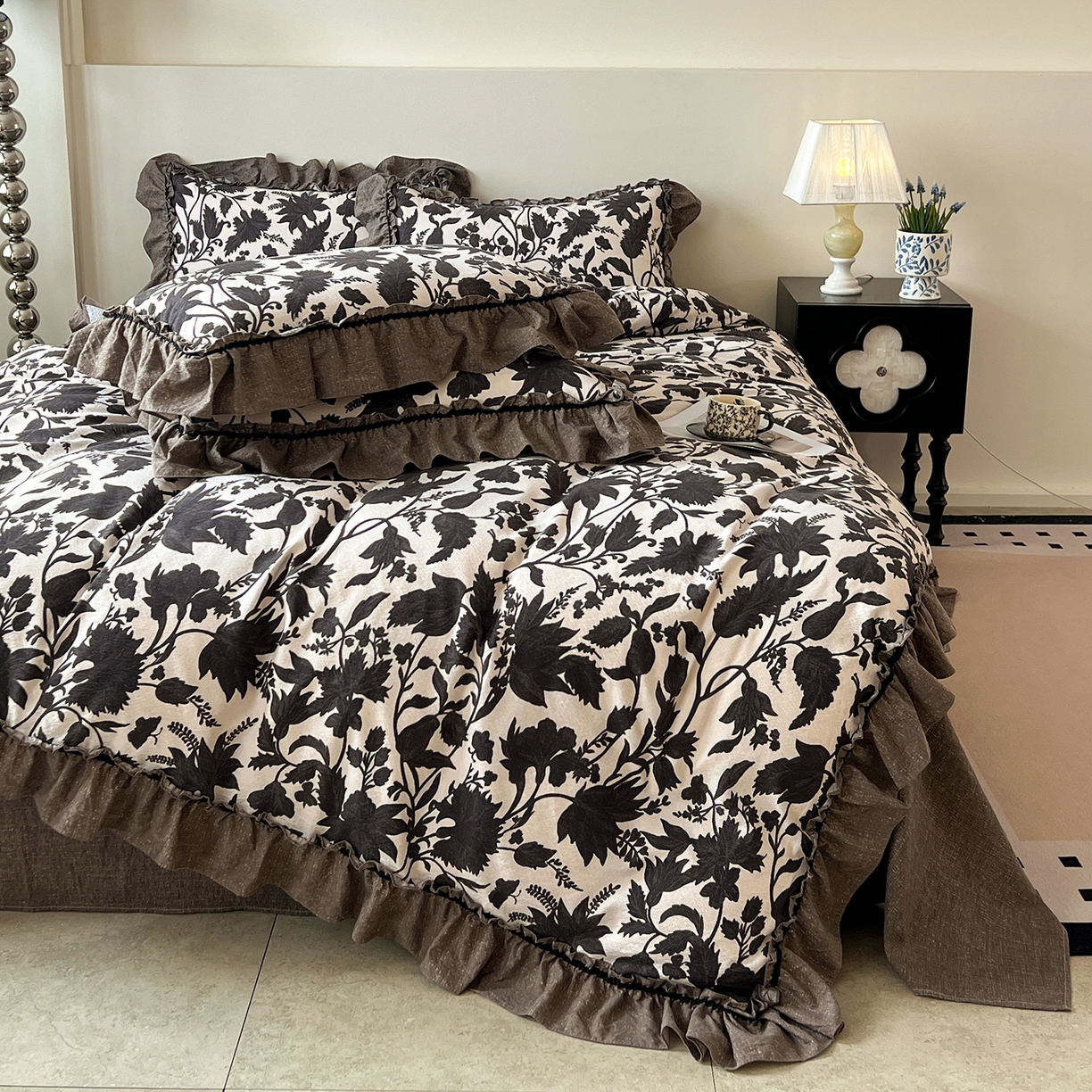 91家纺网 家纺一手货源 找家纺 （总）喜颜 2025新款亚麻爆款花边四件套-直播热款