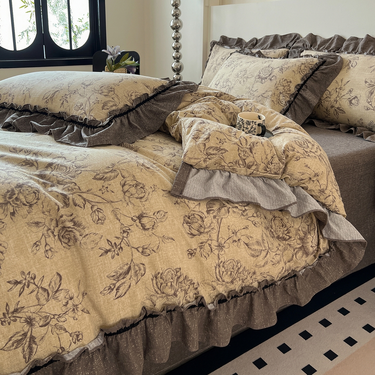 91家纺网 家纺一手货源 找家纺 喜颜 2025新款亚麻爆款花边四件套-直播热款 花无意