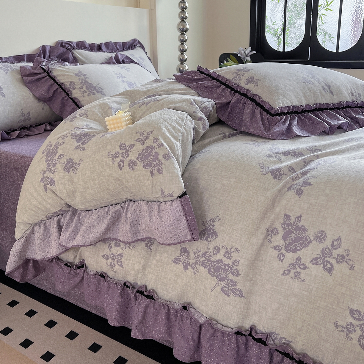 91家纺网 家纺一手货源 找家纺 喜颜 2025新款亚麻爆款花边四件套-直播热款 静谧花园-紫