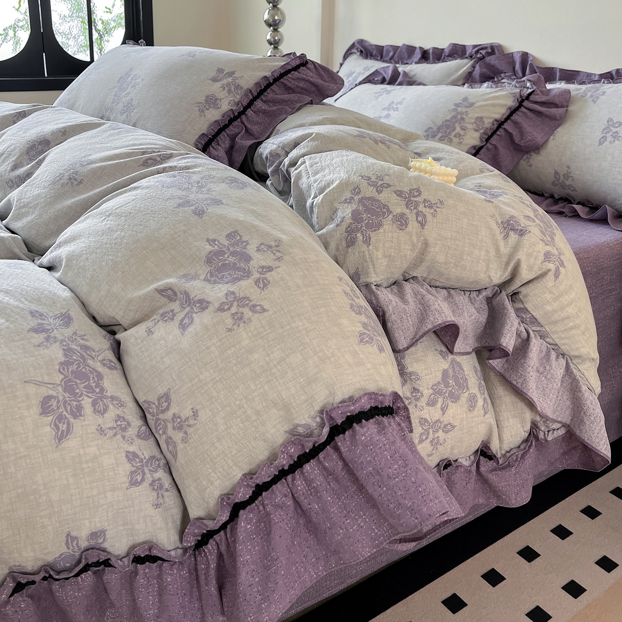 91家纺网 家纺一手货源 找家纺 喜颜 2025新款亚麻爆款花边四件套-直播热款 静谧花园-紫