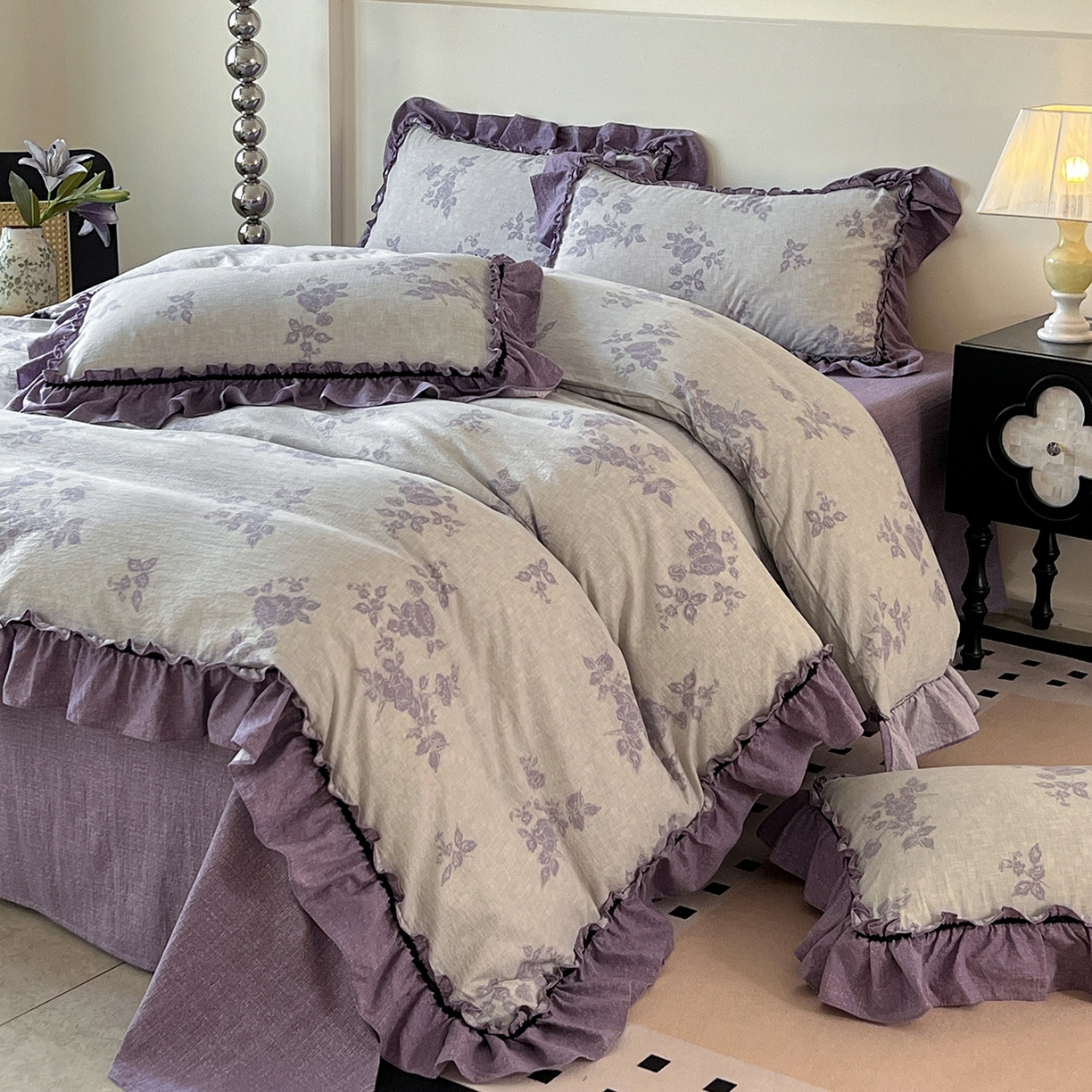 91家纺网 家纺一手货源 找家纺 喜颜 2025新款亚麻爆款花边四件套-直播热款 静谧花园-紫