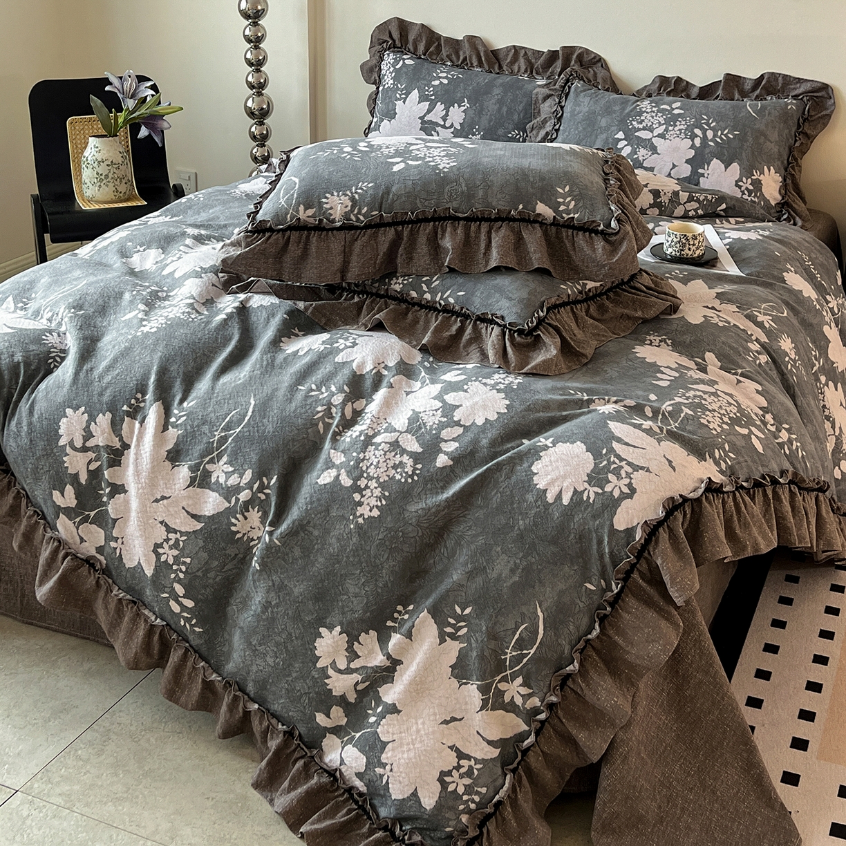 91家纺网 家纺一手货源 找家纺 喜颜 2025新款亚麻爆款花边四件套-直播热款 兰亭序-灰