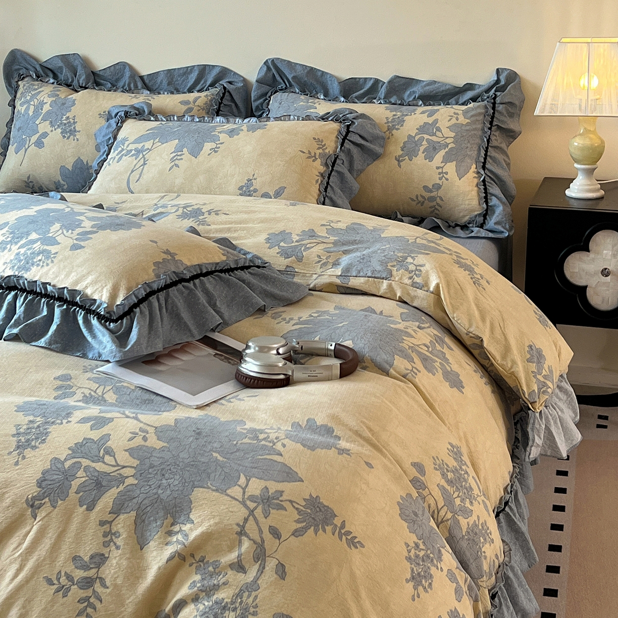 91家纺网 家纺一手货源 找家纺 喜颜 2025新款亚麻爆款花边四件套-直播热款 兰亭序-蓝