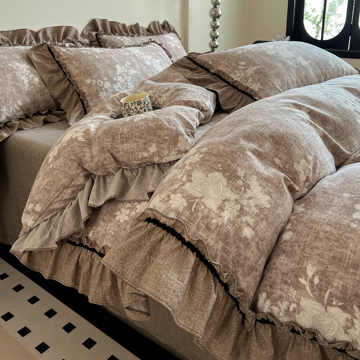 91家纺网 家纺一手货源 找家纺 喜颜 2025新款亚麻爆款花边四件套-直播热款 疏影