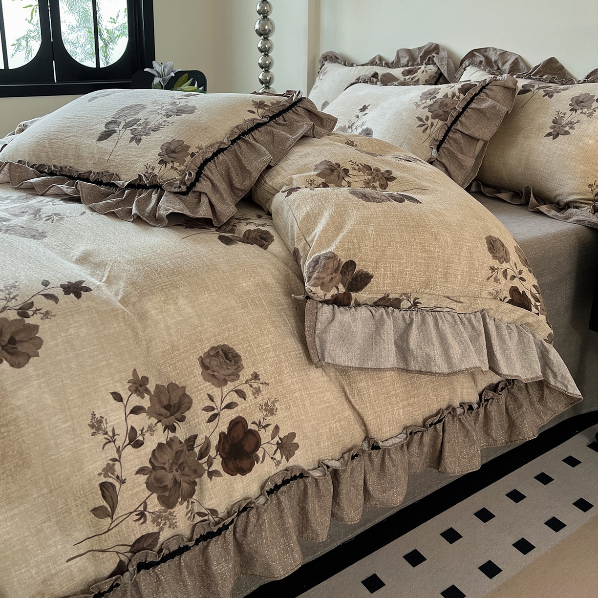 91家纺网 家纺一手货源 找家纺 喜颜 2025新款亚麻爆款花边四件套-直播热款 望帝-咖