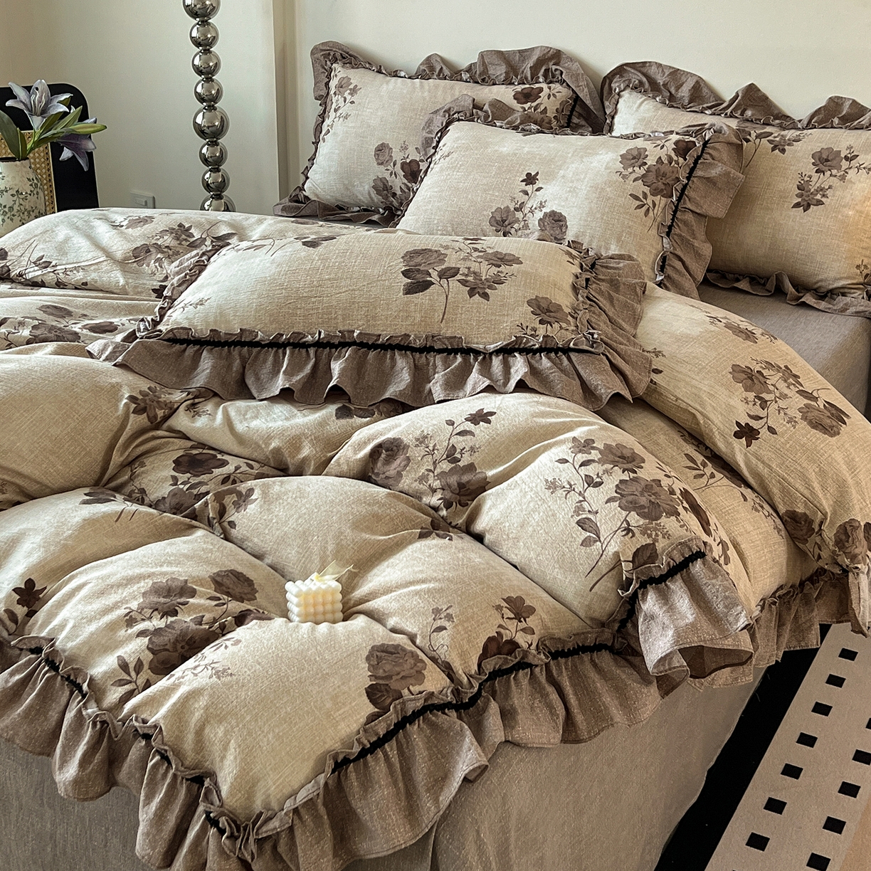 91家纺网 家纺一手货源 找家纺 喜颜 2025新款亚麻爆款花边四件套-直播热款 望帝-咖