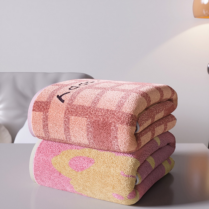 91家纺网 家纺一手货源 找家纺 悦然毛巾被 2025新款全棉色织提花毛圈浴巾 棋盘格粉 70x140cm