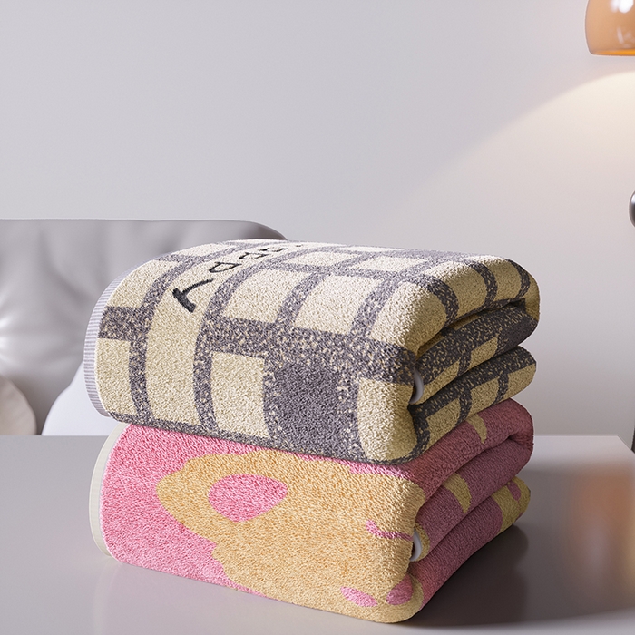 91家纺网 家纺一手货源 找家纺 悦然毛巾被 2025新款全棉色织提花毛圈浴巾 棋盘格咖 70x140cm