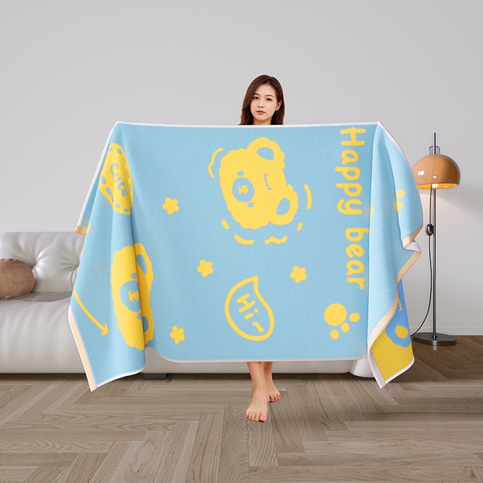 91家纺网 家纺一手货源 找家纺 悦然毛巾被 2025新款全棉色织提花毛圈浴巾 熊头蓝黄 70x140cm