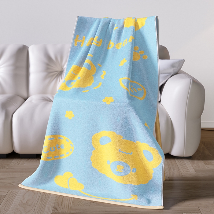 91家纺网 家纺一手货源 找家纺 悦然毛巾被 2025新款全棉色织提花毛圈浴巾 熊头蓝黄 70x140cm