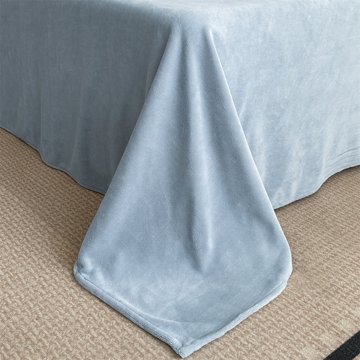 91家纺网 家纺一手货源 找家纺 笙意家纺 2025新款加厚牛奶绒法式数码印花宽边四件套 初羽