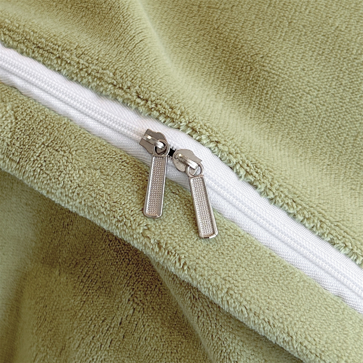 91家纺网 家纺一手货源 找家纺 笙意家纺 2025新款加厚牛奶绒法式数码印花宽边四件套 倾墨