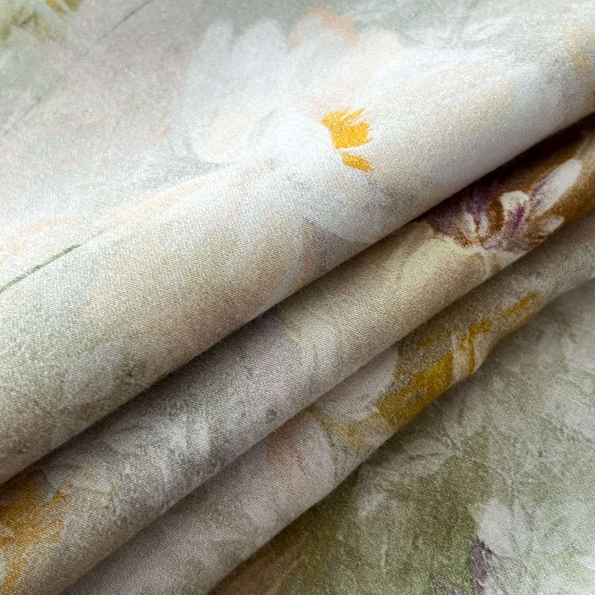 91家纺网 家纺一手货源 找家纺 博纳家纺 2025新款正宗3221纯棉磨毛印花宽边四件套系列-流光系列 半夏