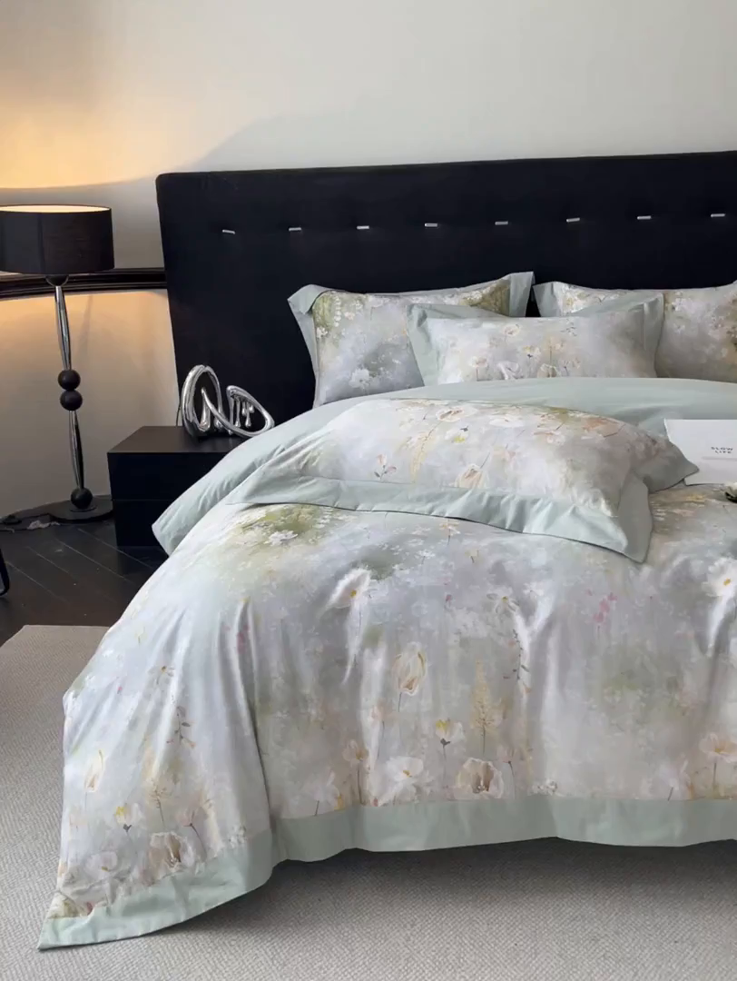 91家纺网 家纺一手货源 找家纺 博纳家纺 2025新款正宗3221纯棉磨毛印花宽边四件套系列-流光系列 半夏