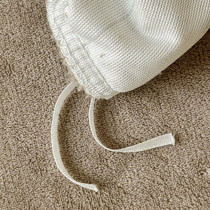 91家纺网 家纺一手货源 找家纺 梦纤绒 2025新款亲肤舒适兔毛印花牛奶绒保暖四件套一美拉德系 驼色底蝴蝶结