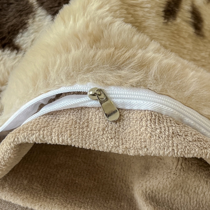 91家纺网 家纺一手货源 找家纺 梦纤绒 2025新款亲肤舒适兔毛印花牛奶绒保暖四件套一美拉德系 咖啡大花朵